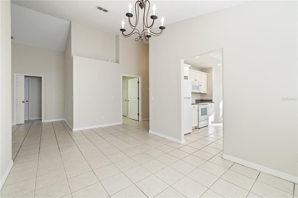 For Sale: $250,000 (3 beds, 2 baths, 1603 Square Feet)