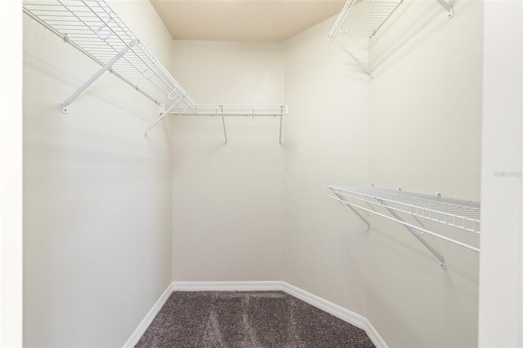 For Sale: $250,000 (3 beds, 2 baths, 1603 Square Feet)