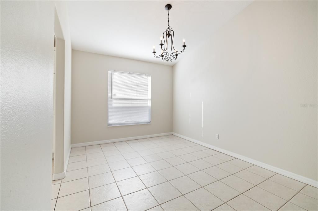 For Sale: $250,000 (3 beds, 2 baths, 1603 Square Feet)