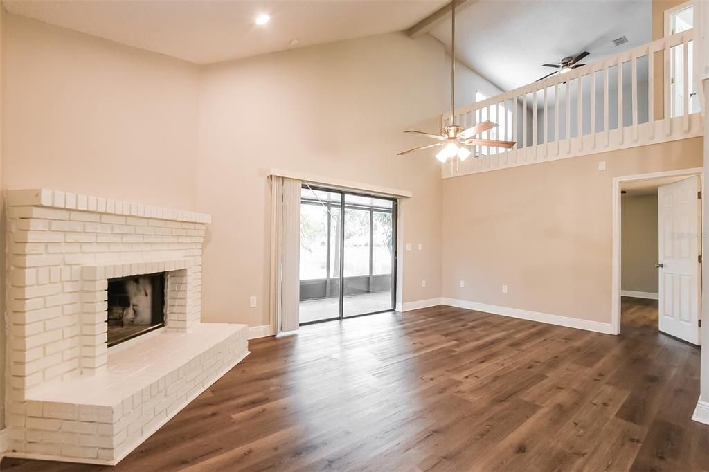 For Sale: $350,000 (3 beds, 2 baths, 1628 Square Feet)