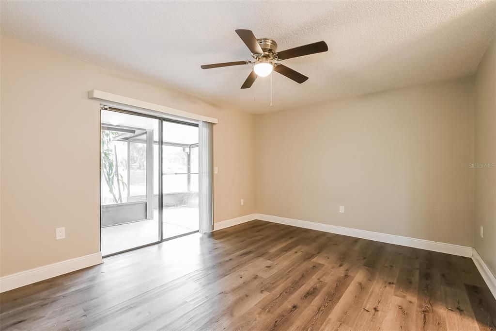 For Sale: $350,000 (3 beds, 2 baths, 1628 Square Feet)