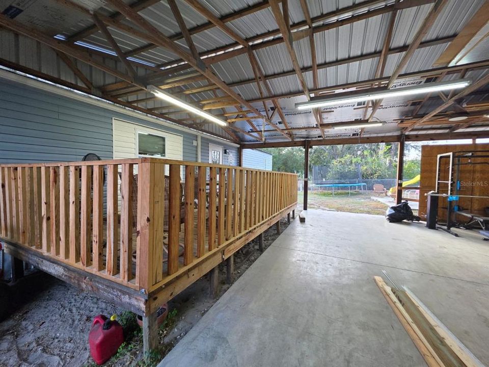 For Sale: $129,000 (2 beds, 2 baths, 924 Square Feet)