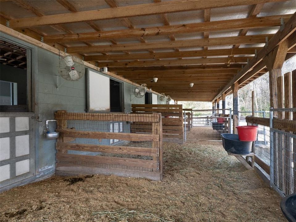 En Venta: $2,200,000 (3 camas, 2 baños, 3195 Pies cuadrados)