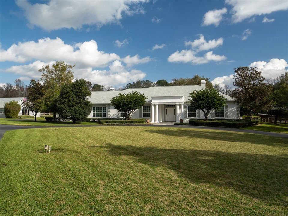 En Venta: $2,200,000 (3 camas, 2 baños, 3195 Pies cuadrados)