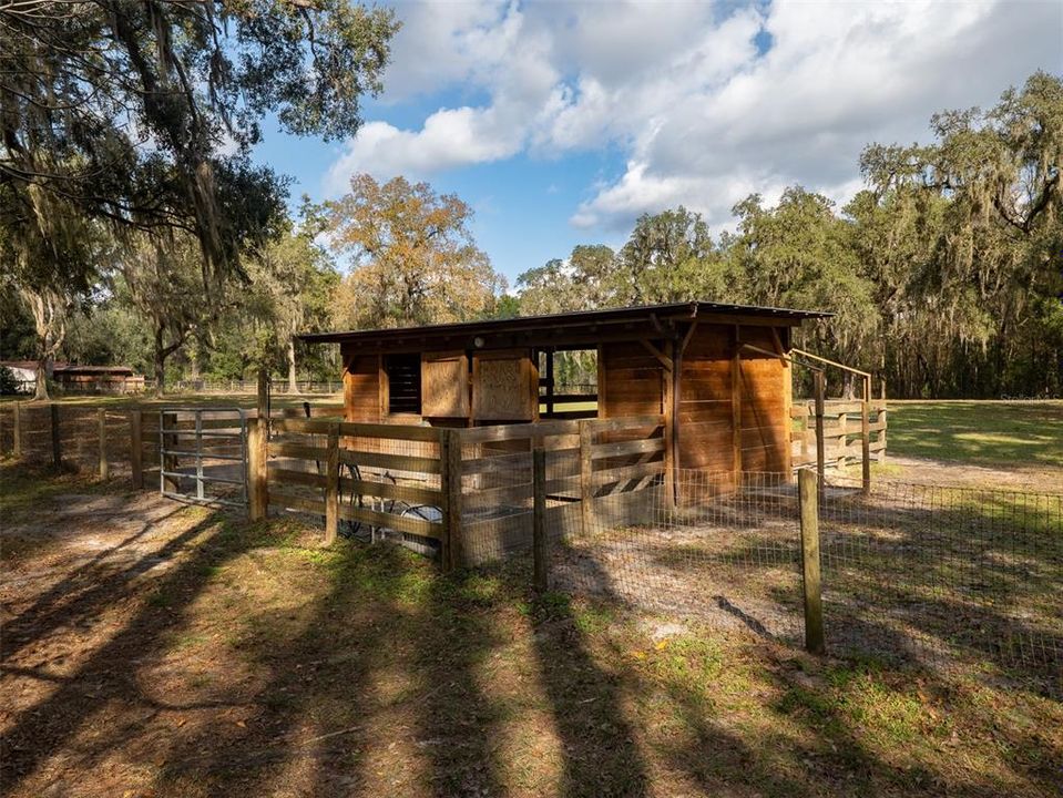 En Venta: $2,200,000 (3 camas, 2 baños, 3195 Pies cuadrados)