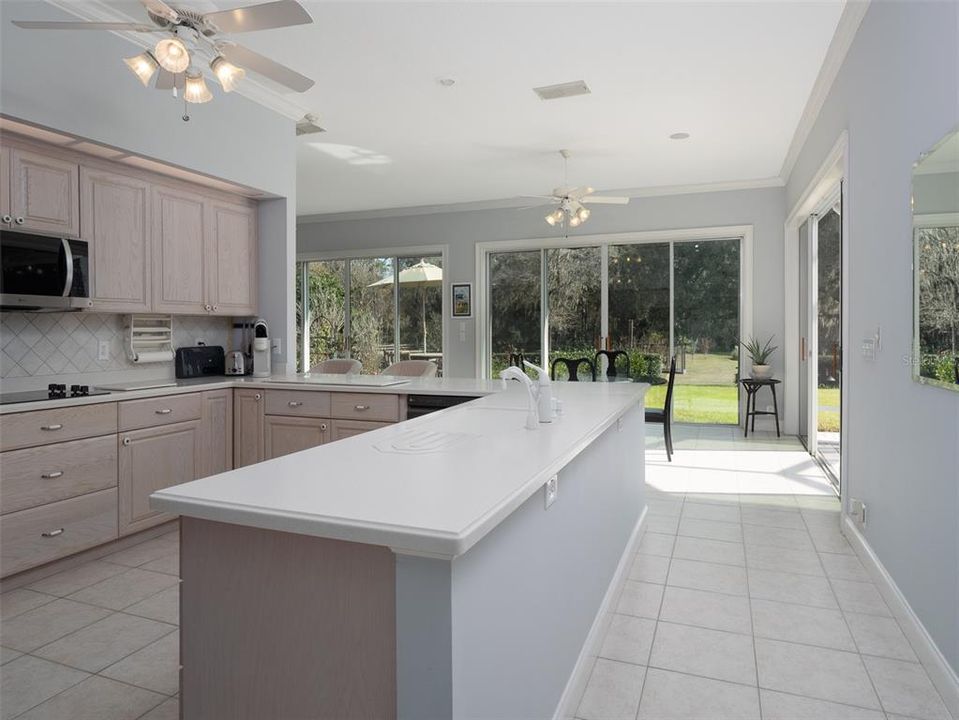 En Venta: $2,200,000 (3 camas, 2 baños, 3195 Pies cuadrados)