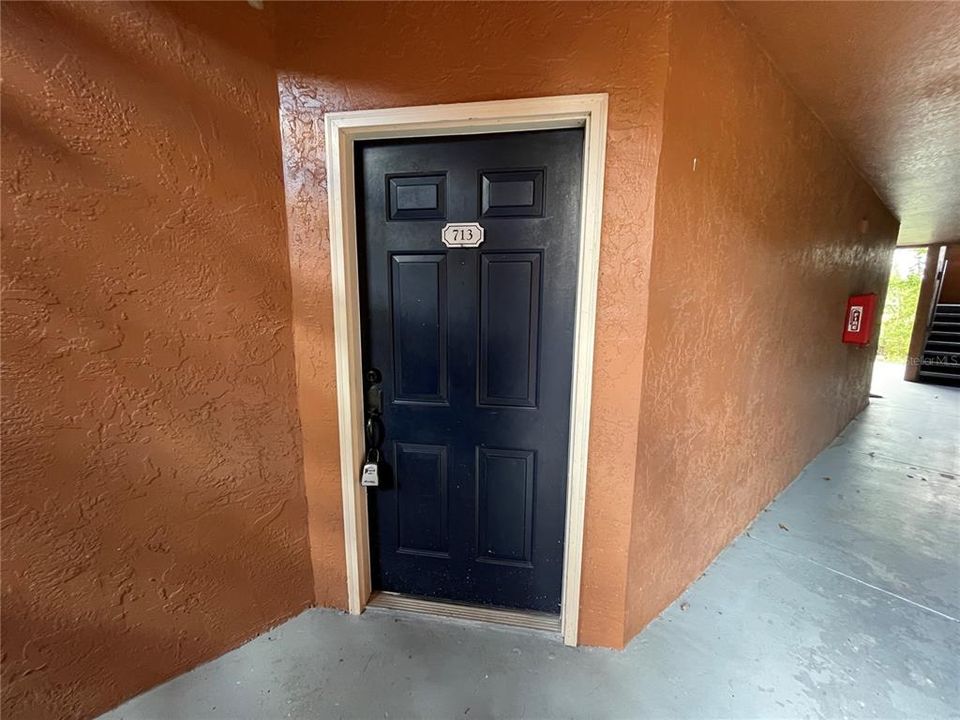 For Sale: $149,000 (1 beds, 1 baths, 597 Square Feet)