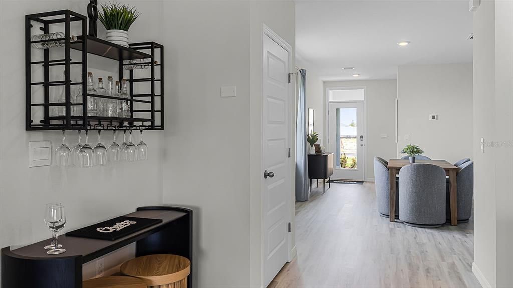 For Sale: $278,990 (3 beds, 2 baths, 1504 Square Feet)