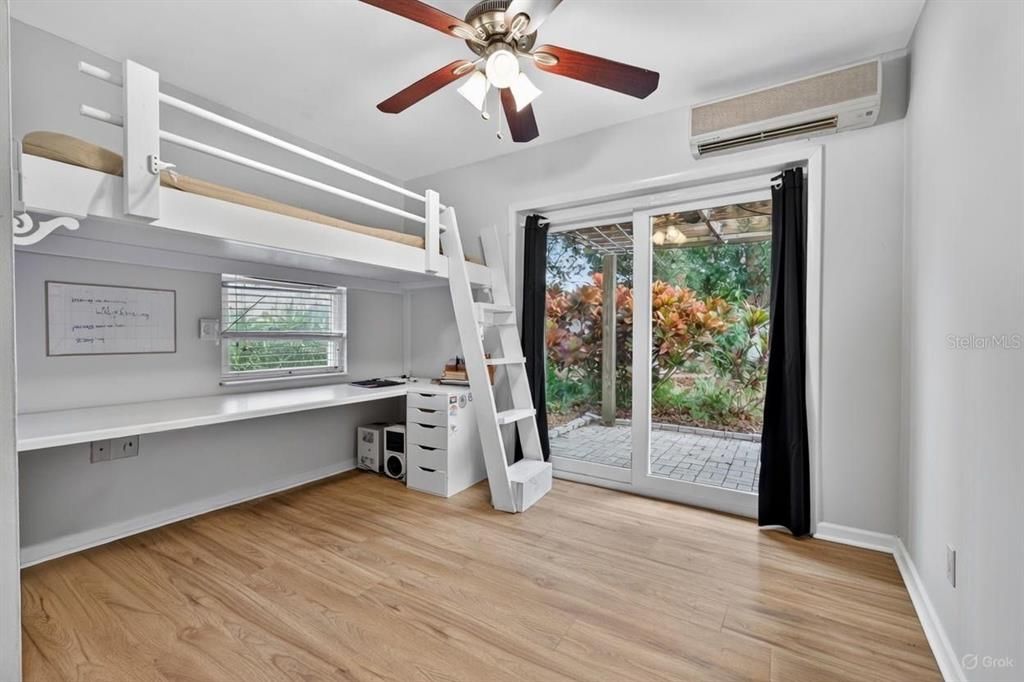 На продажу: $544,900 (5 спален, 3 ванн, 2291 Квадратных фут)