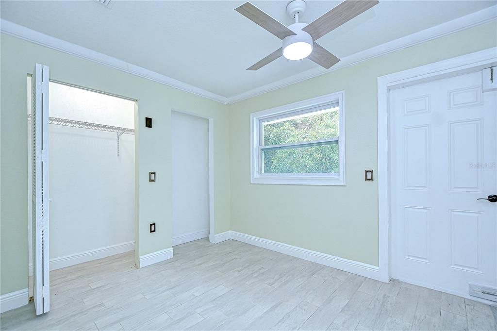 待售: $575,000 (6 贝兹, 4 浴室, 2975 平方英尺)