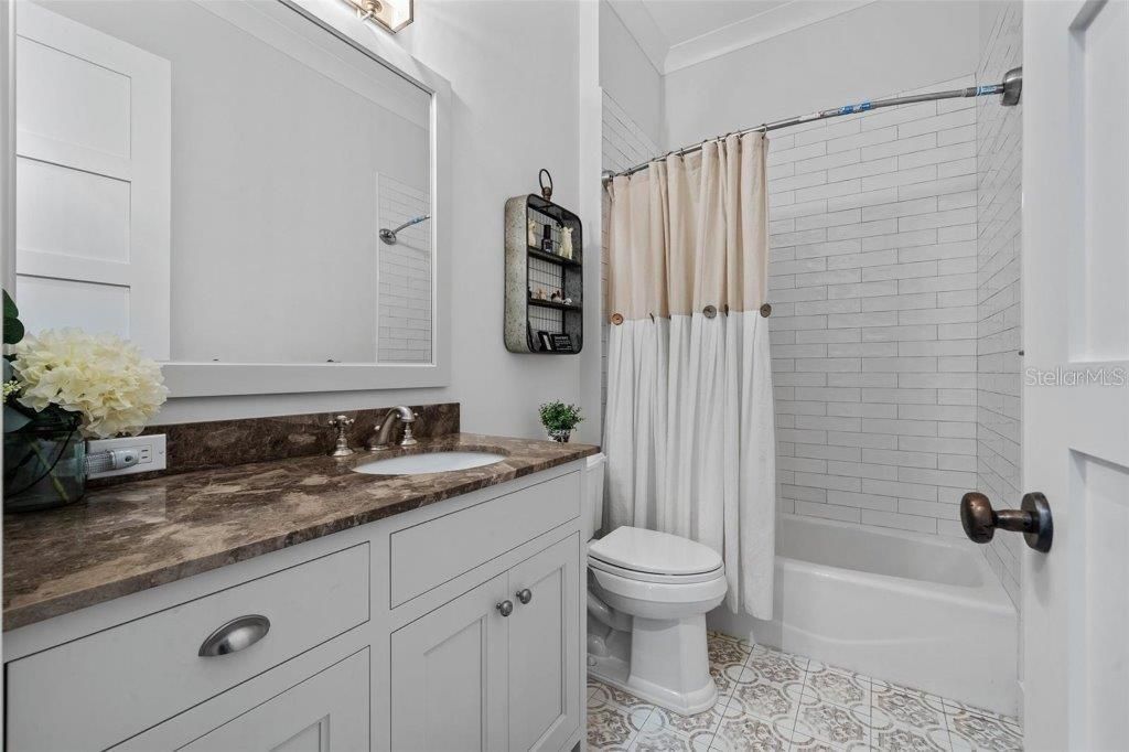 En Venta: $4,950,000 (3 camas, 3 baños, 2888 Pies cuadrados)