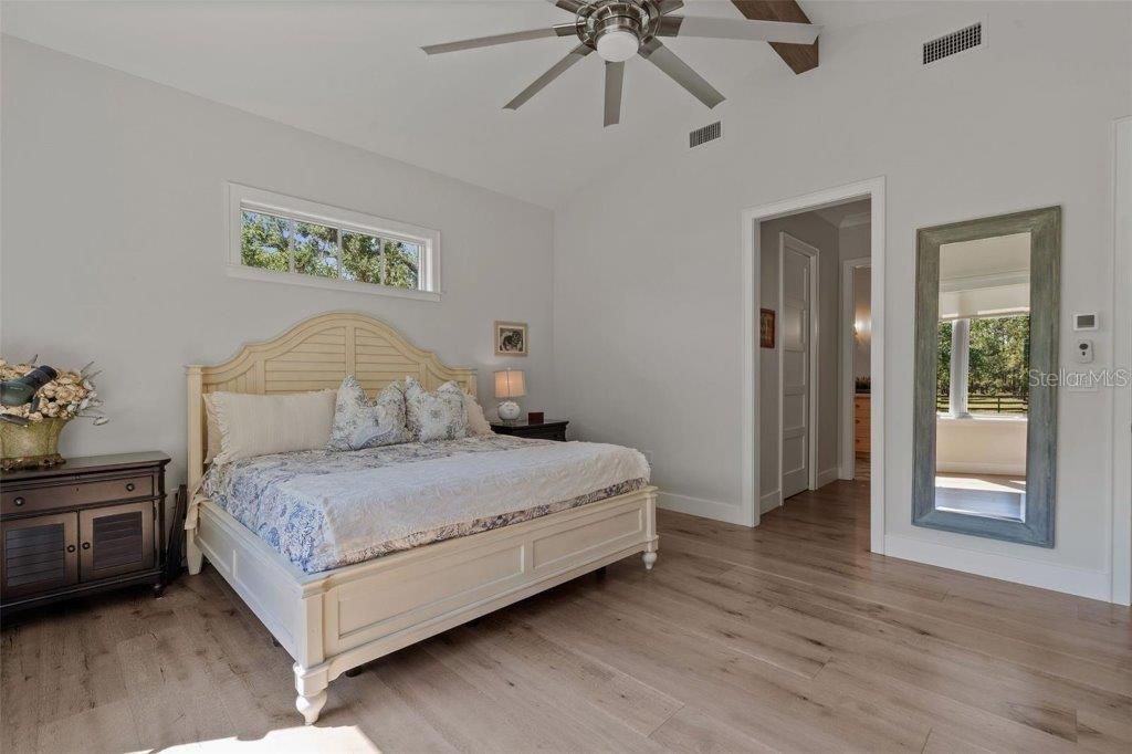 En Venta: $4,950,000 (3 camas, 3 baños, 2888 Pies cuadrados)