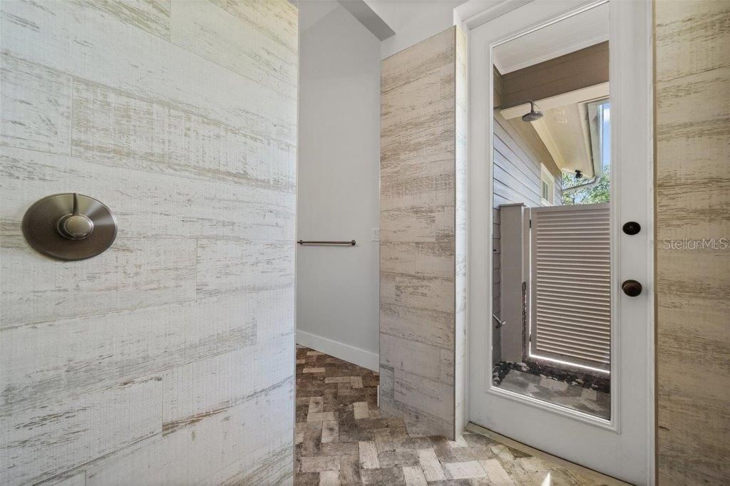 En Venta: $4,950,000 (3 camas, 3 baños, 2888 Pies cuadrados)