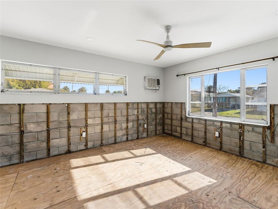 En Venta: $750,000 (3 camas, 3 baños, 1654 Pies cuadrados)