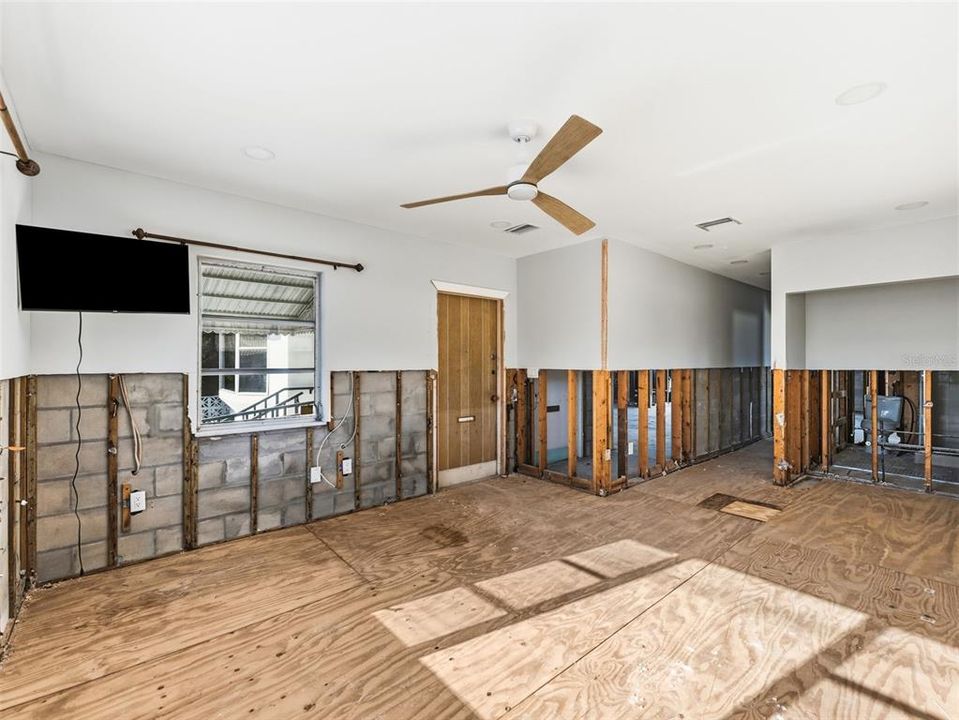 En Venta: $750,000 (3 camas, 3 baños, 1654 Pies cuadrados)