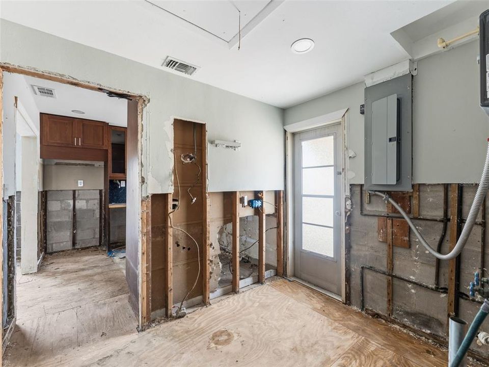 En Venta: $750,000 (3 camas, 3 baños, 1654 Pies cuadrados)