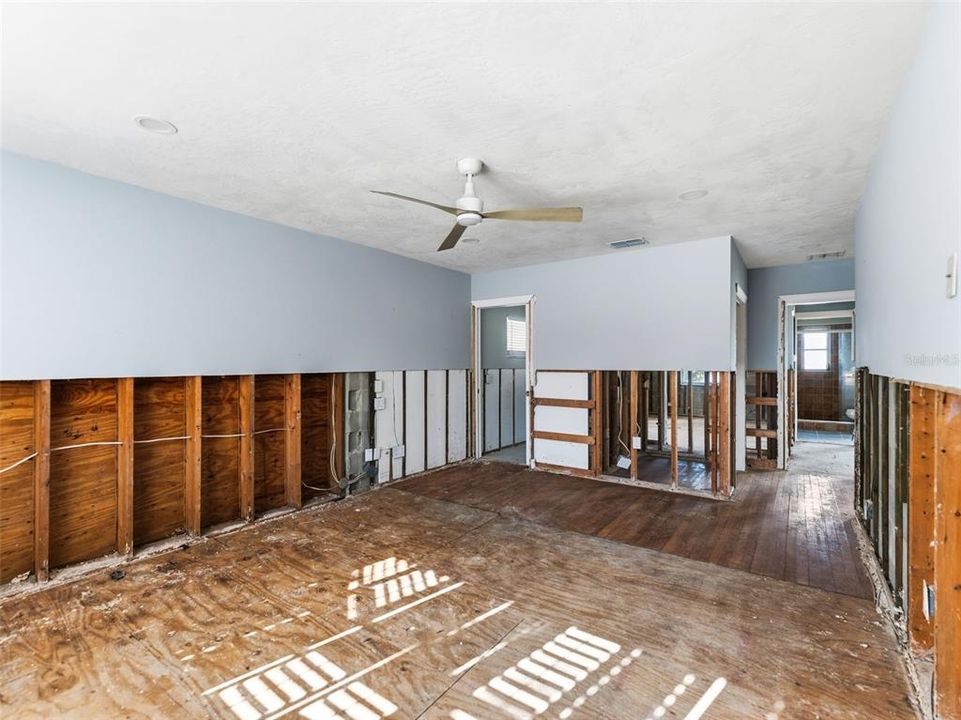 En Venta: $750,000 (3 camas, 3 baños, 1654 Pies cuadrados)