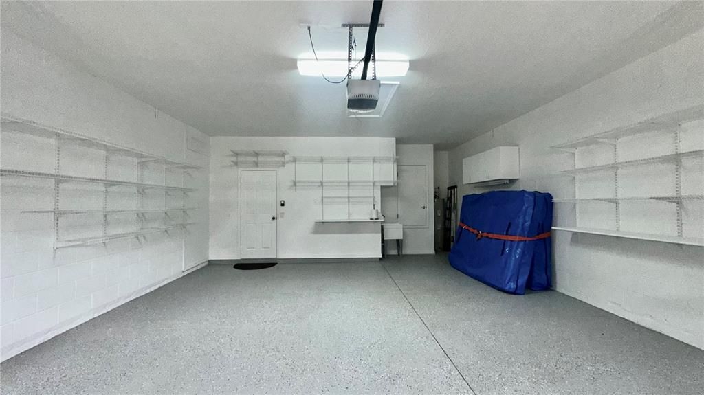 En Renta: $2,295 (2 camas, 2 baños, 2038 Pies cuadrados)