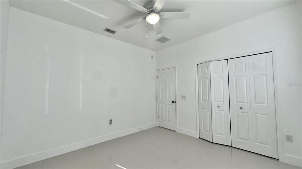 En Renta: $2,295 (2 camas, 2 baños, 2038 Pies cuadrados)