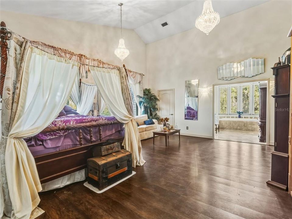 待售: $599,000 (5 贝兹, 4 浴室, 4744 平方英尺)