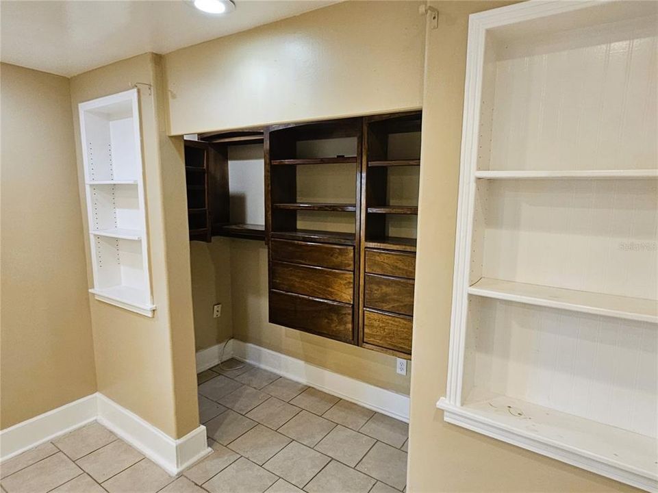 En Renta: $2,145 (3 camas, 2 baños, 948 Pies cuadrados)