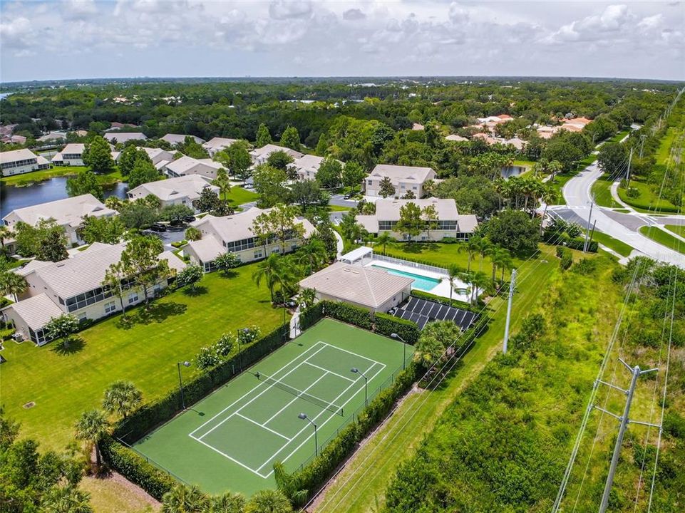 En Venta: $259,900 (2 camas, 2 baños, 1320 Pies cuadrados)