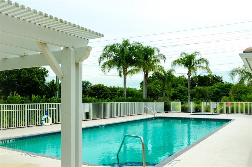 En Venta: $259,900 (2 camas, 2 baños, 1320 Pies cuadrados)