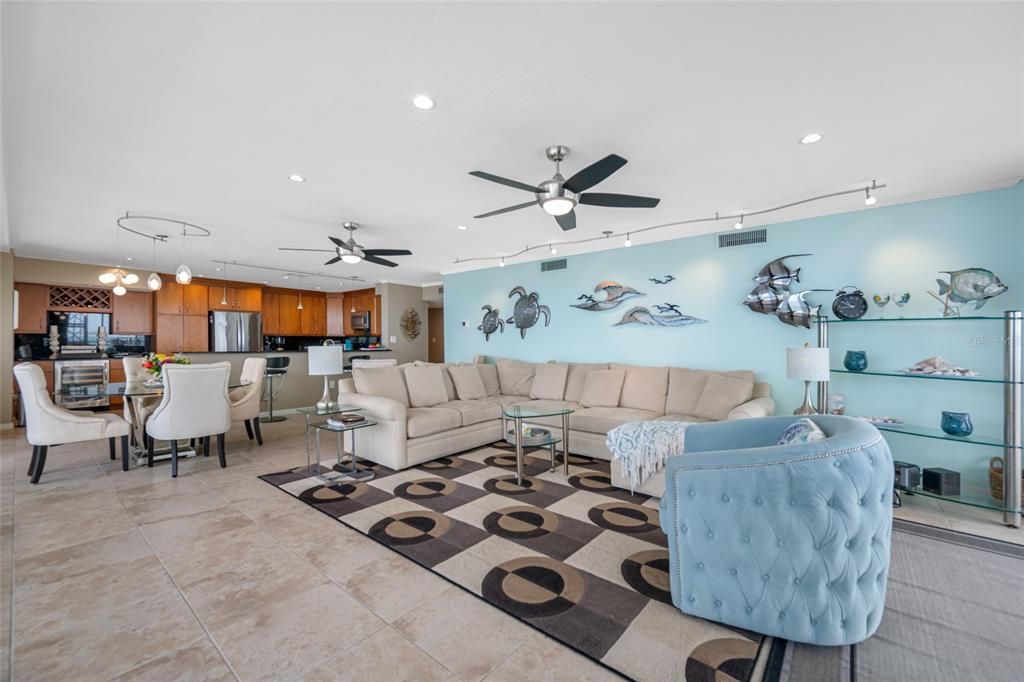 En Venta: $1,275,000 (2 camas, 2 baños, 1510 Pies cuadrados)