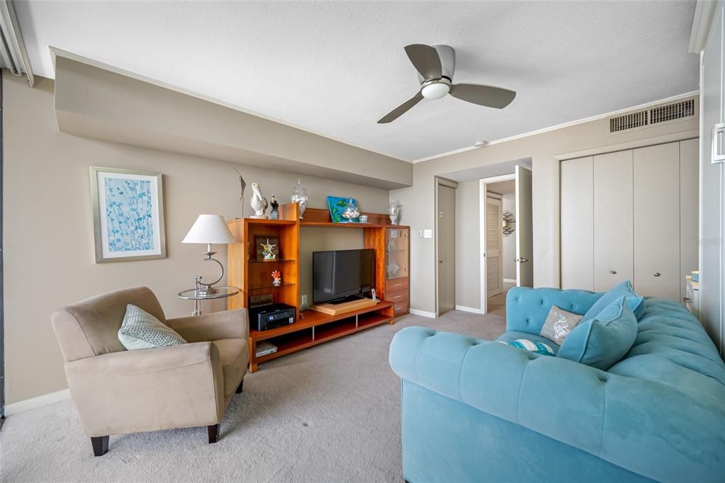 En Venta: $1,275,000 (2 camas, 2 baños, 1510 Pies cuadrados)