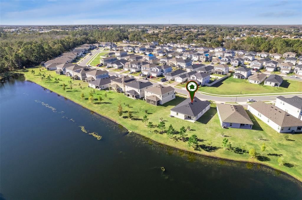 En Venta: $467,000 (4 camas, 2 baños, 1983 Pies cuadrados)