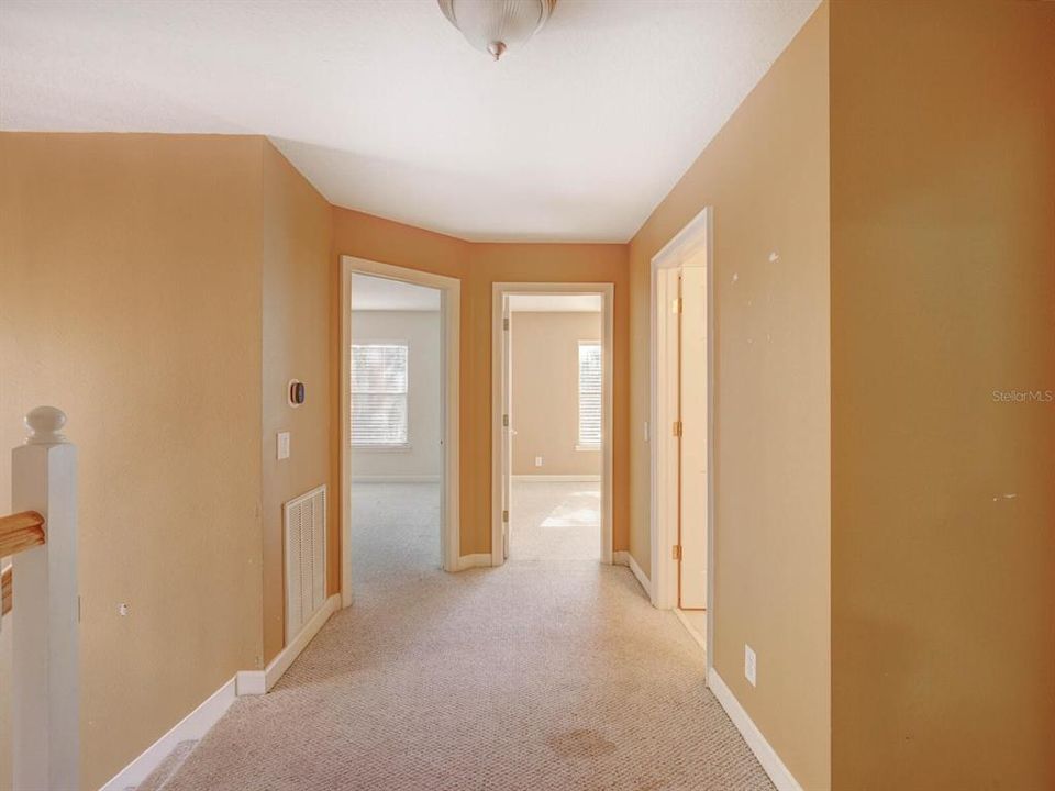 待售: $625,000 (4 贝兹, 2 浴室, 2450 平方英尺)