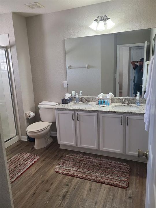 For Rent: $2,200 (3 beds, 3 baths, 1504 Square Feet)