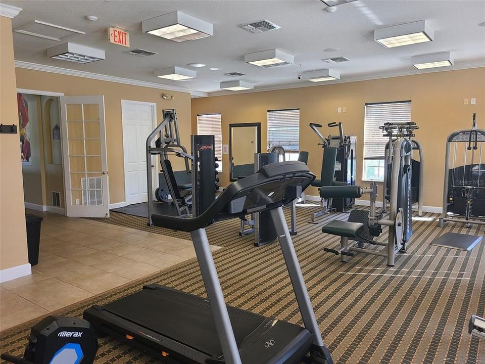 For Rent: $2,200 (3 beds, 3 baths, 1504 Square Feet)