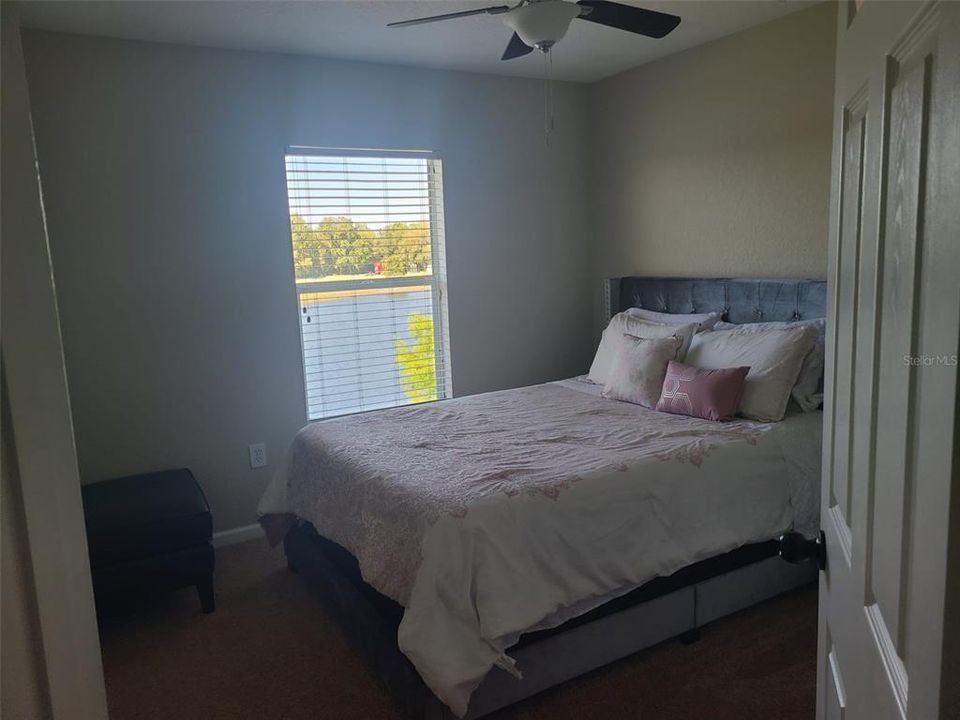 For Rent: $2,200 (3 beds, 3 baths, 1504 Square Feet)