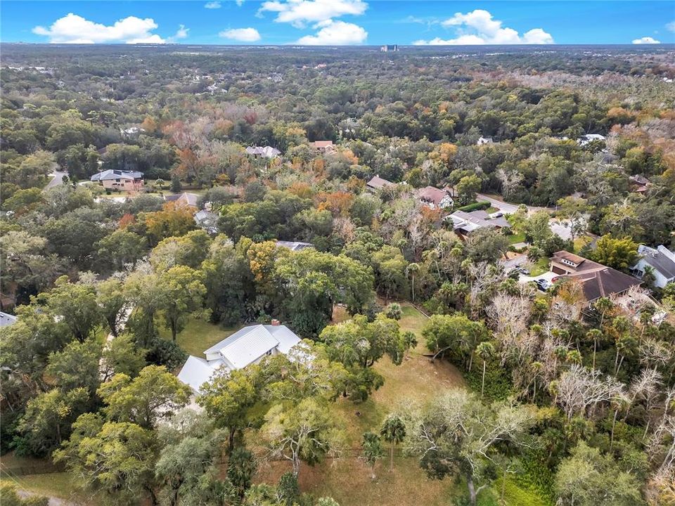 出租: $4,200 (3 贝兹, 3 浴室, 3285 平方英尺)