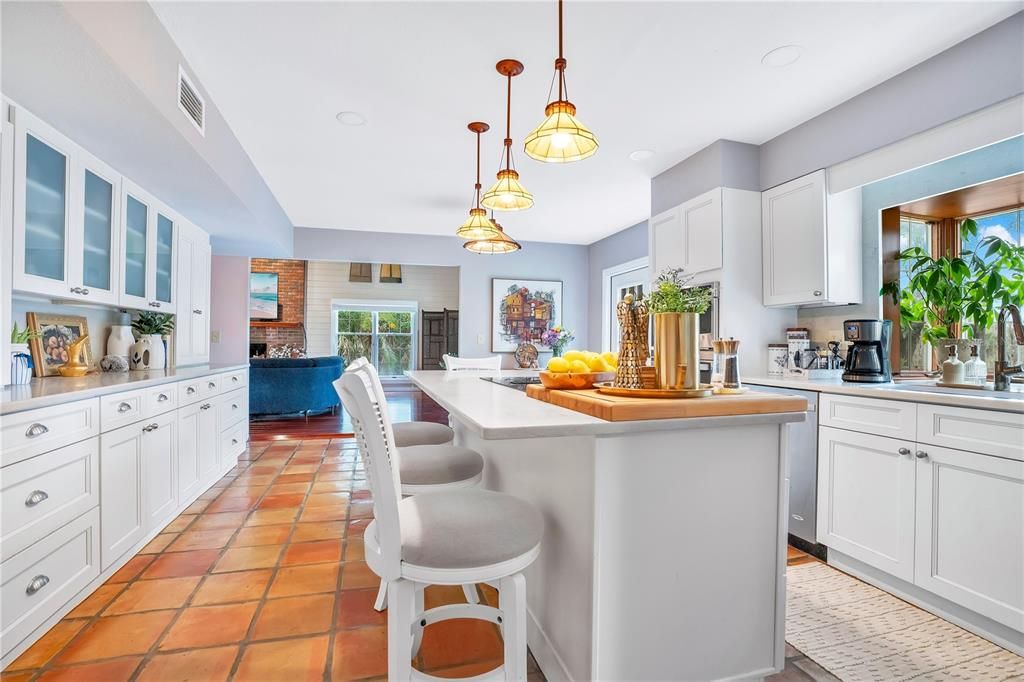 出租: $4,200 (3 贝兹, 3 浴室, 3285 平方英尺)