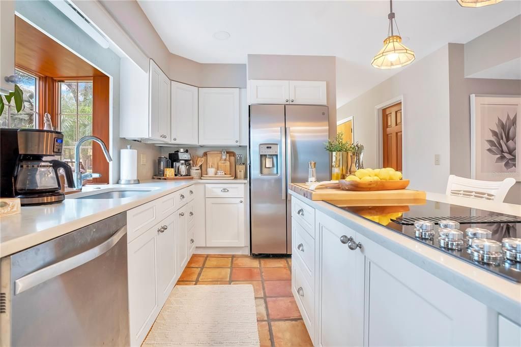 出租: $4,200 (3 贝兹, 3 浴室, 3285 平方英尺)