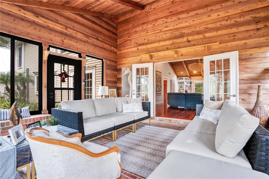 出租: $4,200 (3 贝兹, 3 浴室, 3285 平方英尺)