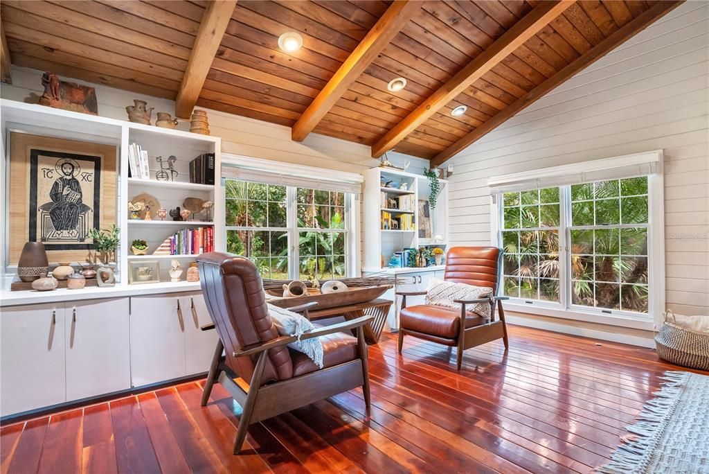 出租: $4,200 (3 贝兹, 3 浴室, 3285 平方英尺)