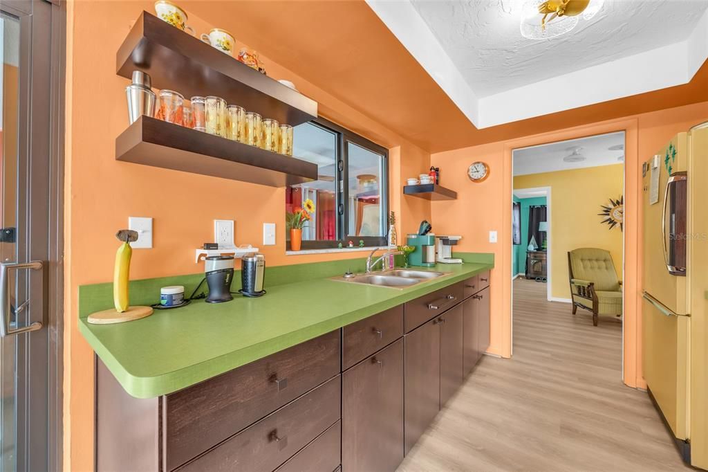 For Sale: $390,000 (2 beds, 2 baths, 1508 Square Feet)