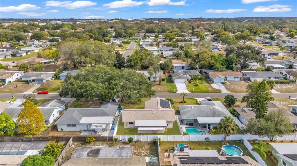 For Sale: $390,000 (2 beds, 2 baths, 1508 Square Feet)