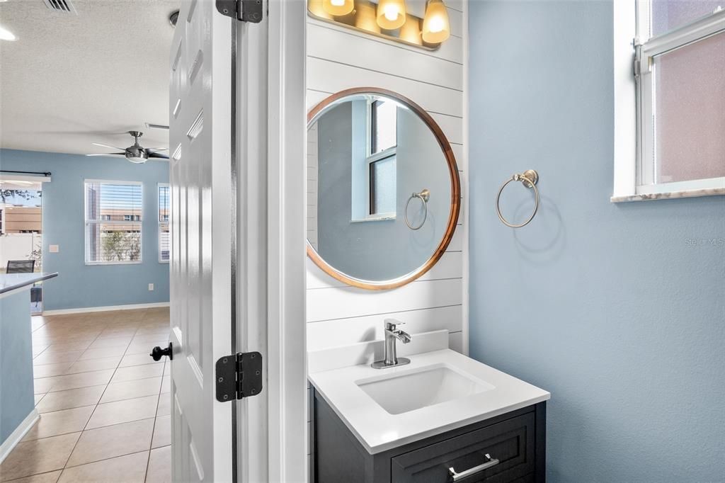 For Sale: $259,900 (3 beds, 2 baths, 1585 Square Feet)