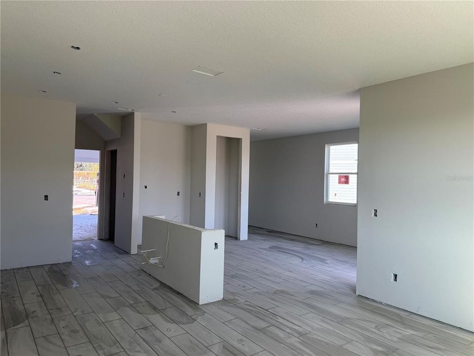 На продажу: $539,230 (4 спален, 2 ванн, 1864 Квадратных фут)