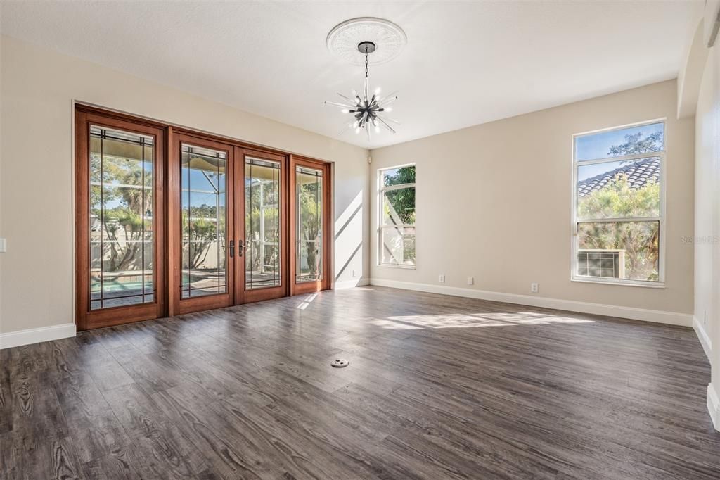 For Sale: $875,000 (4 beds, 3 baths, 3496 Square Feet)