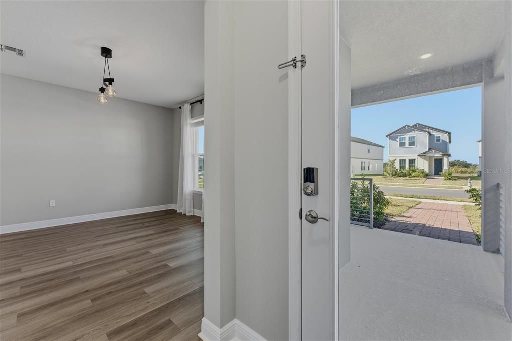 В аренду: $3,000 (4 спален, 2 ванн, 2082 Квадратных фут)