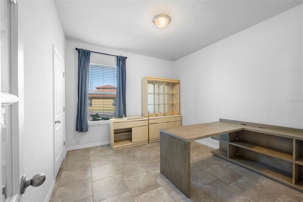 待售: $429,900 (4 贝兹, 3 浴室, 2110 平方英尺)