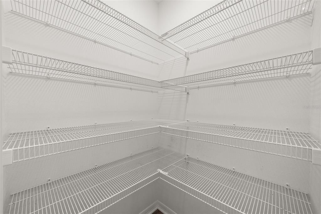 En Venta: $299,500 (2 camas, 2 baños, 1381 Pies cuadrados)