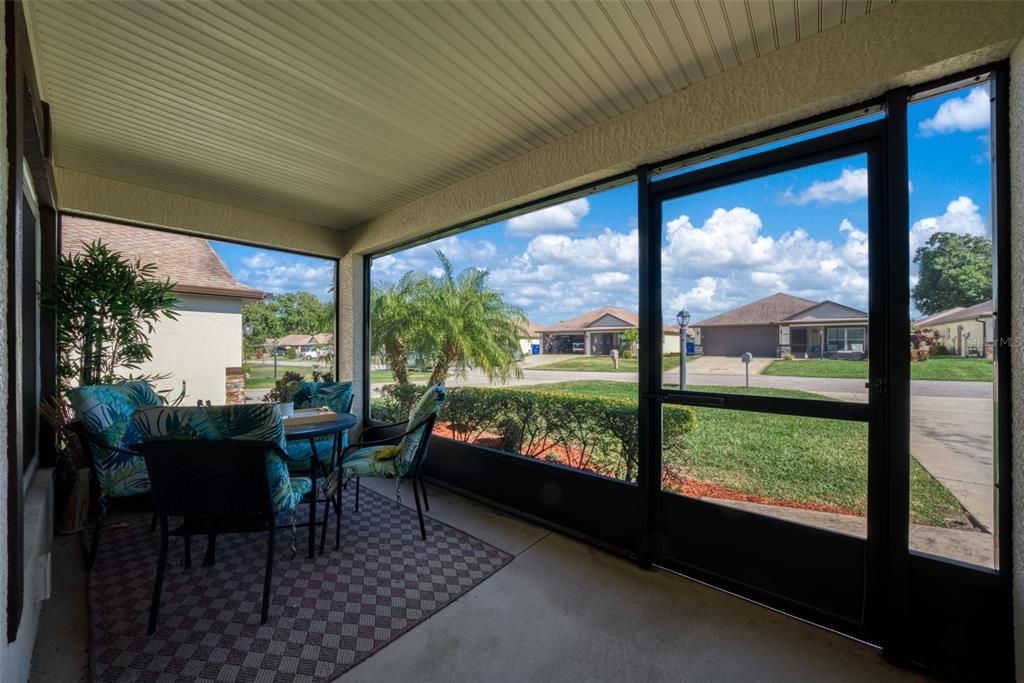 En Venta: $299,500 (2 camas, 2 baños, 1381 Pies cuadrados)