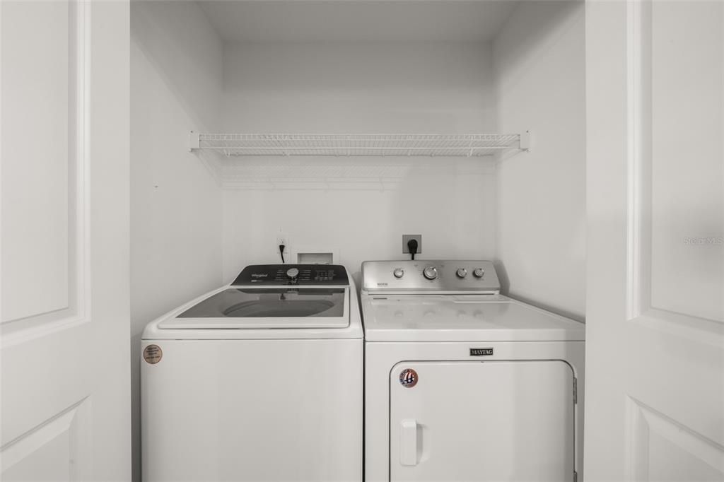 En Venta: $299,500 (2 camas, 2 baños, 1381 Pies cuadrados)