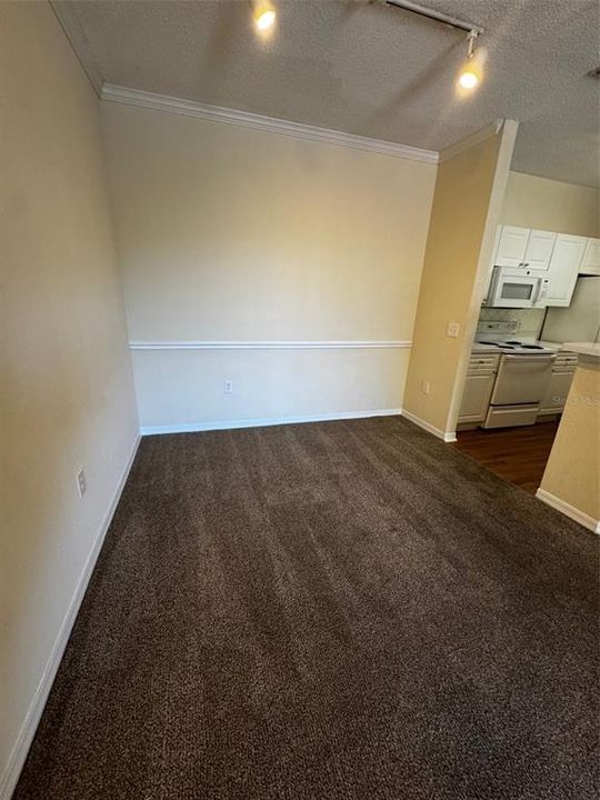 En Renta: $1,325 (2 camas, 1 baños, 939 Pies cuadrados)